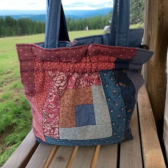 Hand Crafted Quilted Fabric Shoulder Bag Handbag Cottage Hippie Farmhouse Boho - Picture 15 of 16